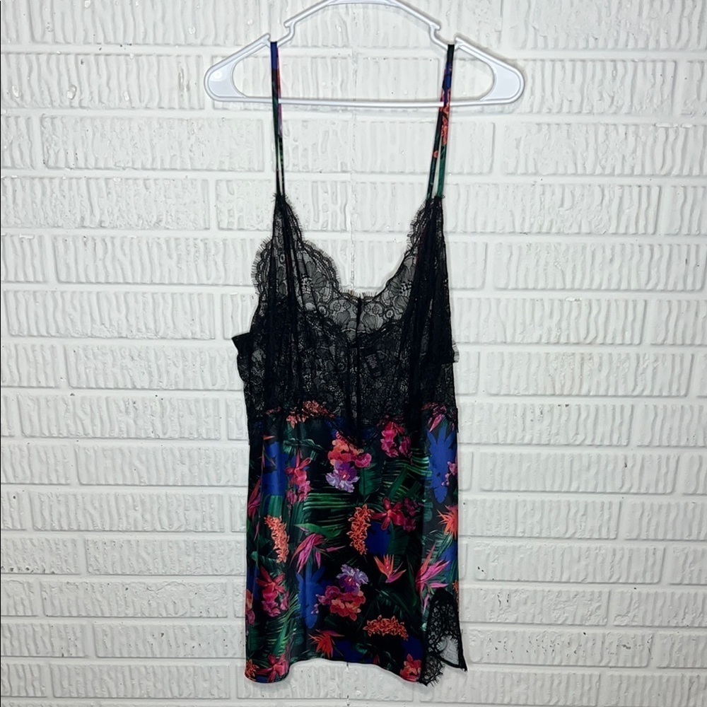 Victoria Secret Lace Lace With Tropical Print